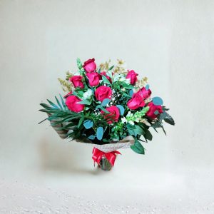 Ramo de rosas rojas